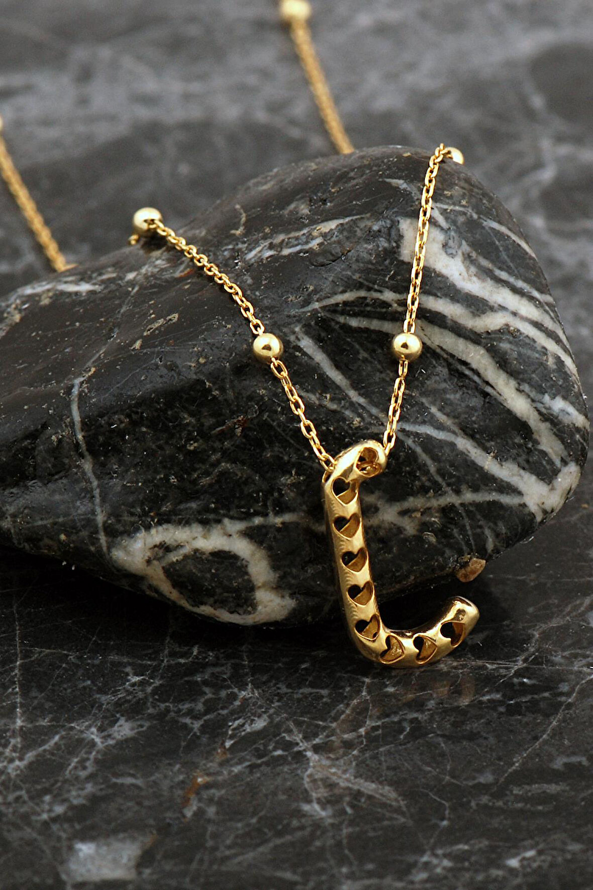 Kalpli Altın Kaplama J Harf Gümüş Balon Kolye 8046