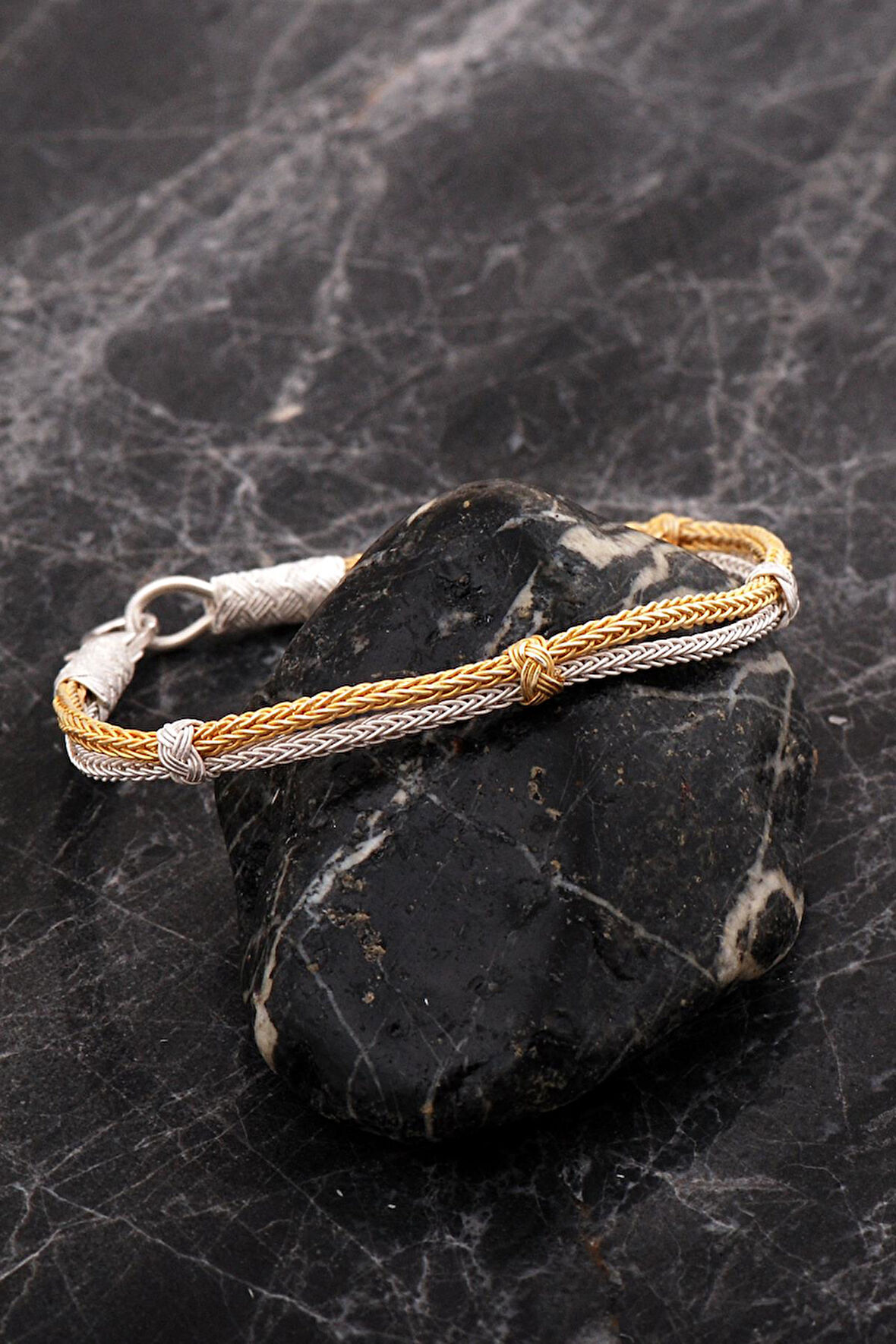 Kazaziye İşlemeli Altın Kaplama İki Sıra Elişi Gümüş Bileklik 4759