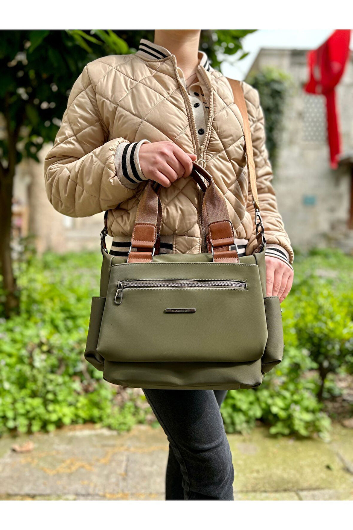 Kadın Çok Gözlü Suya Dayanıklı Ayarlanbilir Çapraz Askılı Haki Taba El ve Omuz Çantası