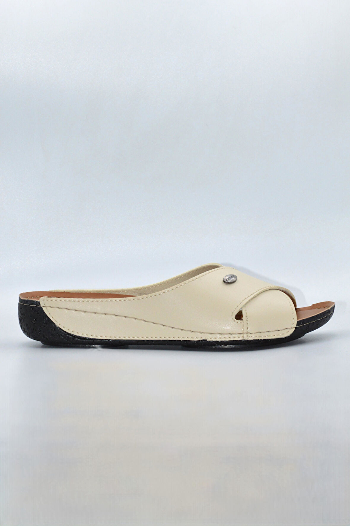 Berry Anatomik Dört Mevsim Bej Kadın Terlik - 1001