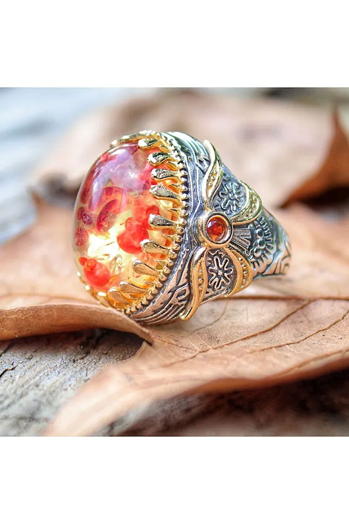 Erkek Kırmızı Kehribar Taşlı Oval Gümüş Yüzük