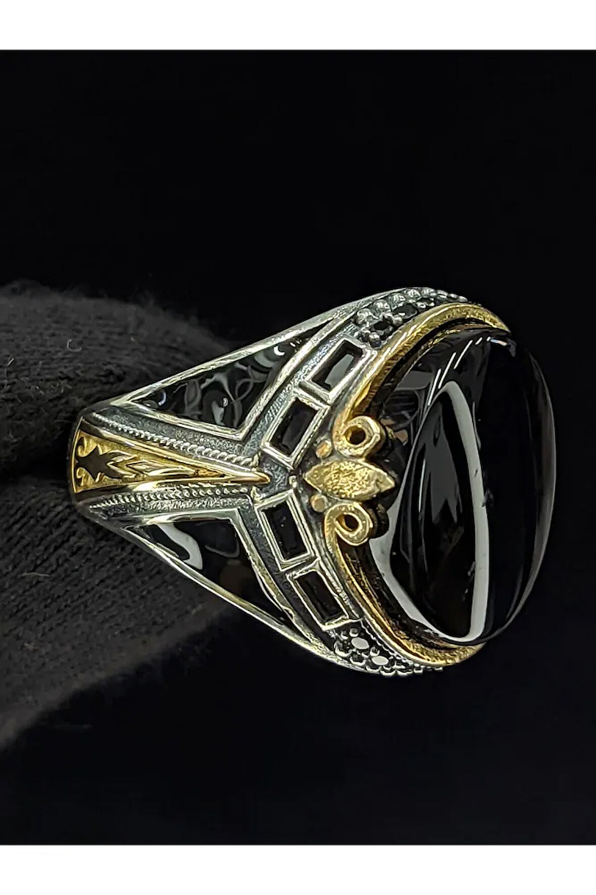 Siyah Mineli Mikro Taşlı Oval Oniks Taşlı 925 Ayar Erkek Gümüş Yüzük