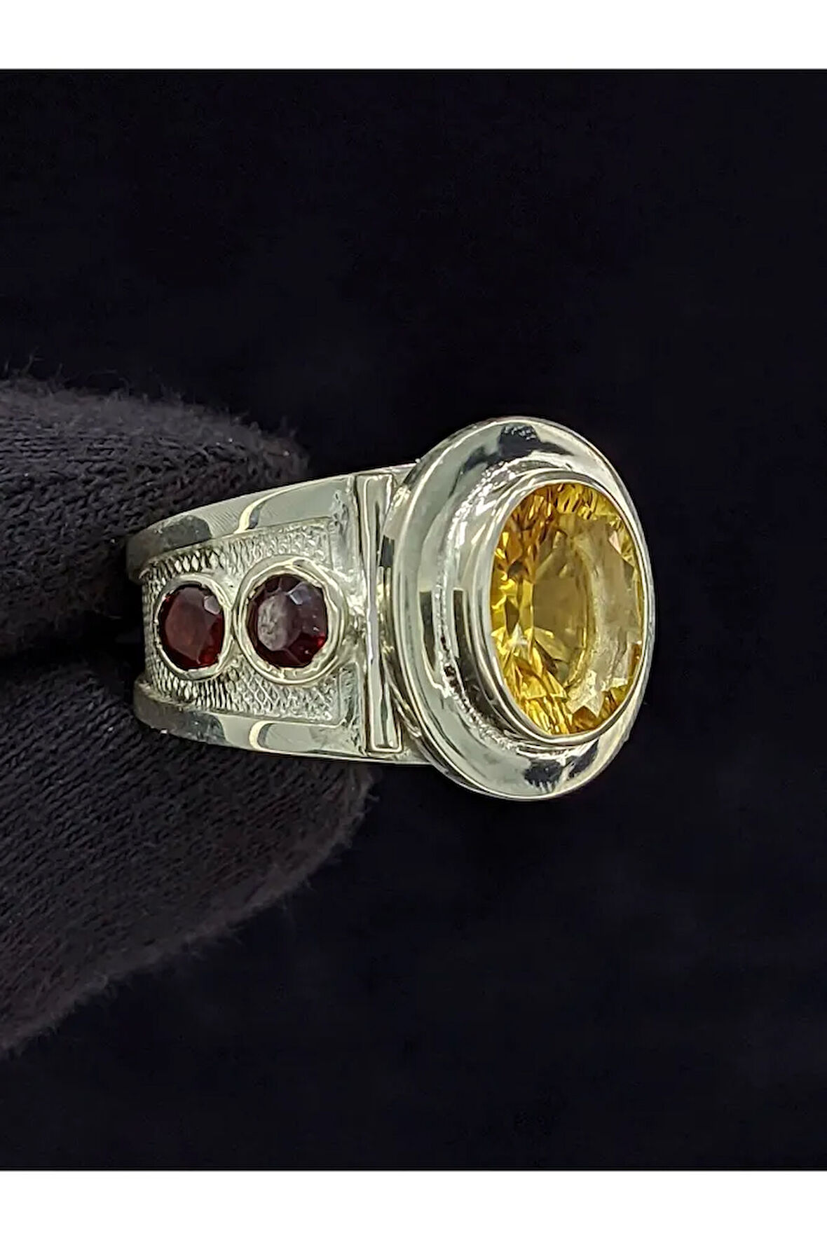 Taş İşlemeli El Yapımı Sitrin Taşlı 925 Ayar Erkek Gümüş Yüzük