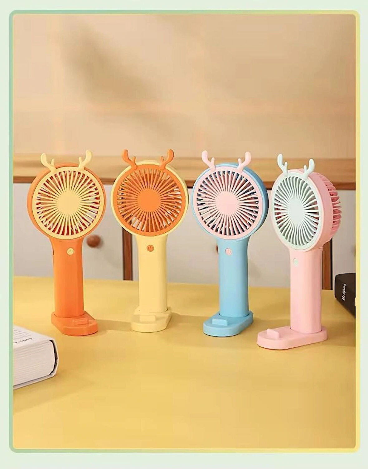 Taşınabilir Mini Fan - 3 KAdemeli, Hafif Tasarım, Düşük Gürültü ve İç ve Dış Mekanlar İçin Kolay Taşınabilir El Fanı Usb İle Sarj Edilebilir Fan Telefon Tutucu