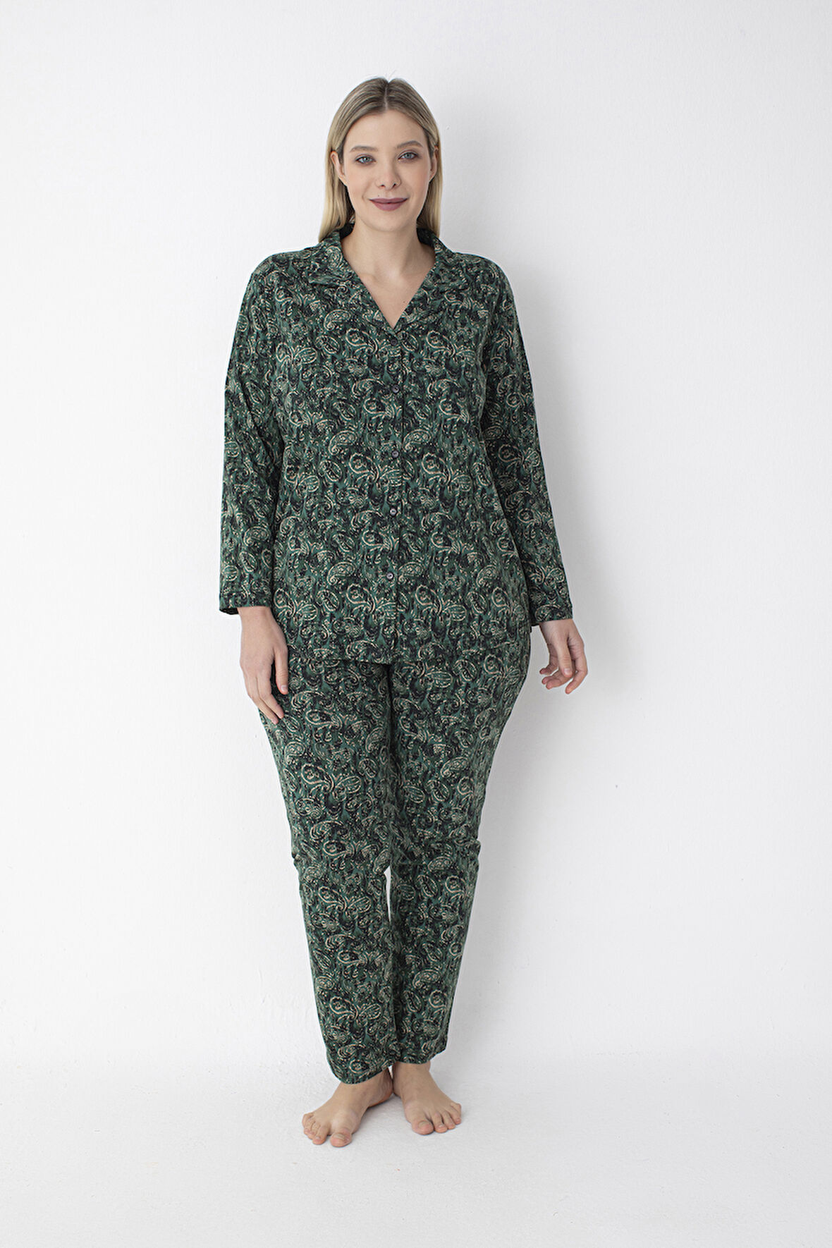 Yeşil Desenli Pamuklu Büyük Beden Gömlek Pantolon Pijama Takımı