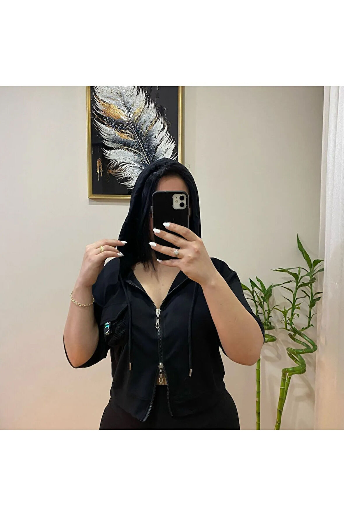 Kapüşonlu Siyah Crop Sweatshirt