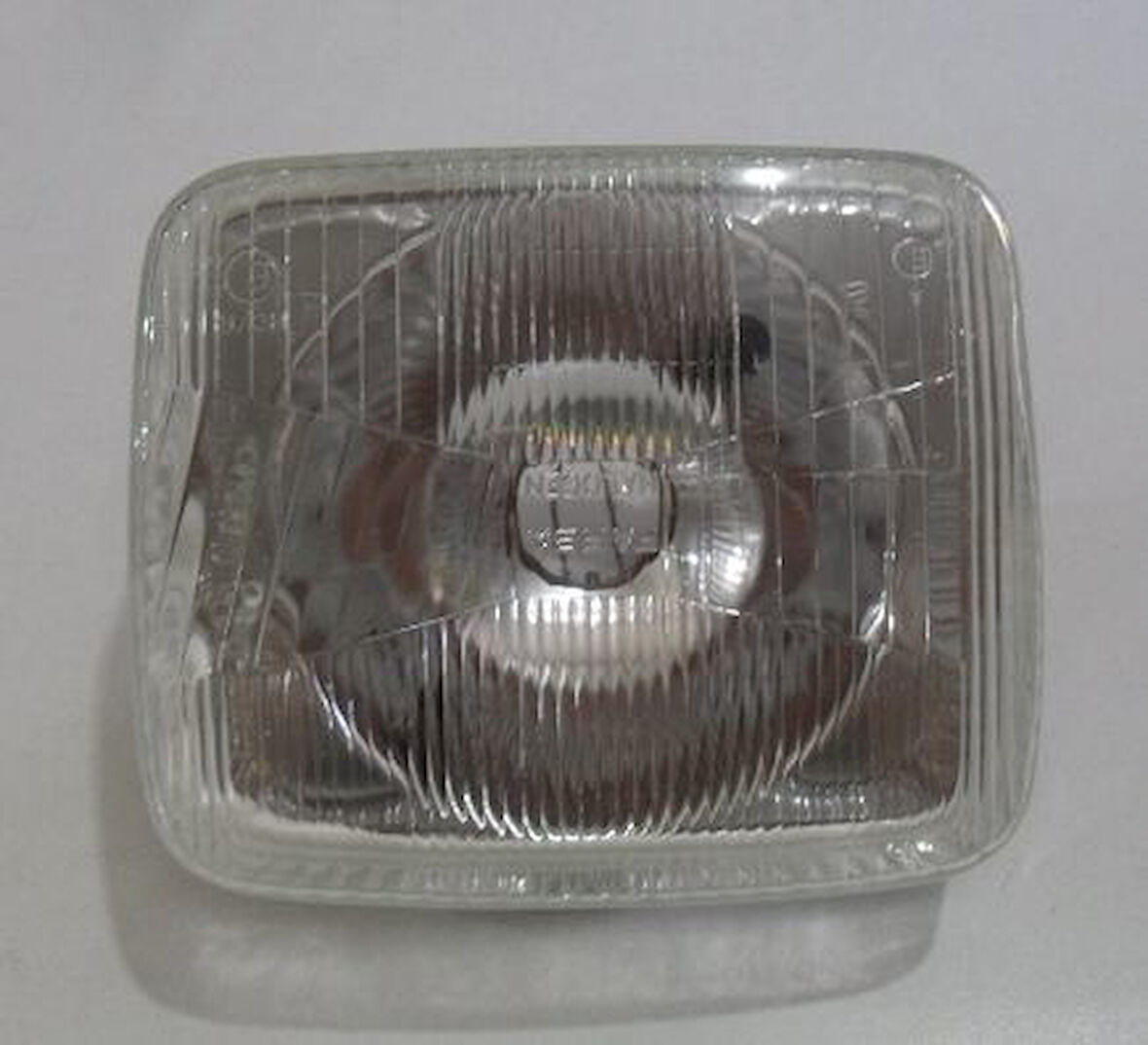 Far Kare Ford Transıt H4 Tırnaklı (12Ad)