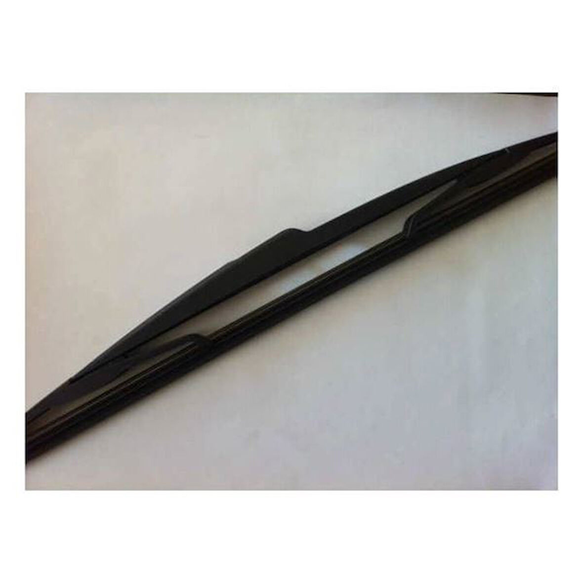 Silecek Süpürgesi Arka (300Mm) Dacıa Duster (10/10>), Fıat Grande Punto 05> Opel Corsa D Renault Cli