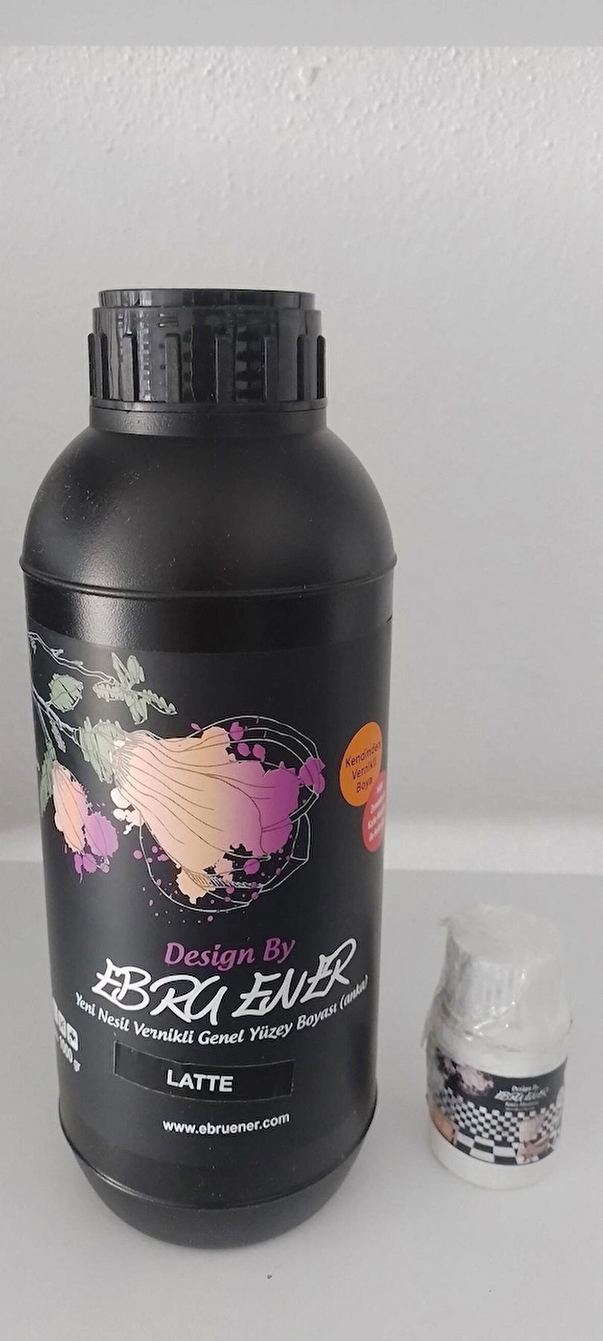 Ebru Ener Anka Vernikli Genel Yüzey Boyası Latte 1 kg. ve Katkı Maddesi 30 gr.