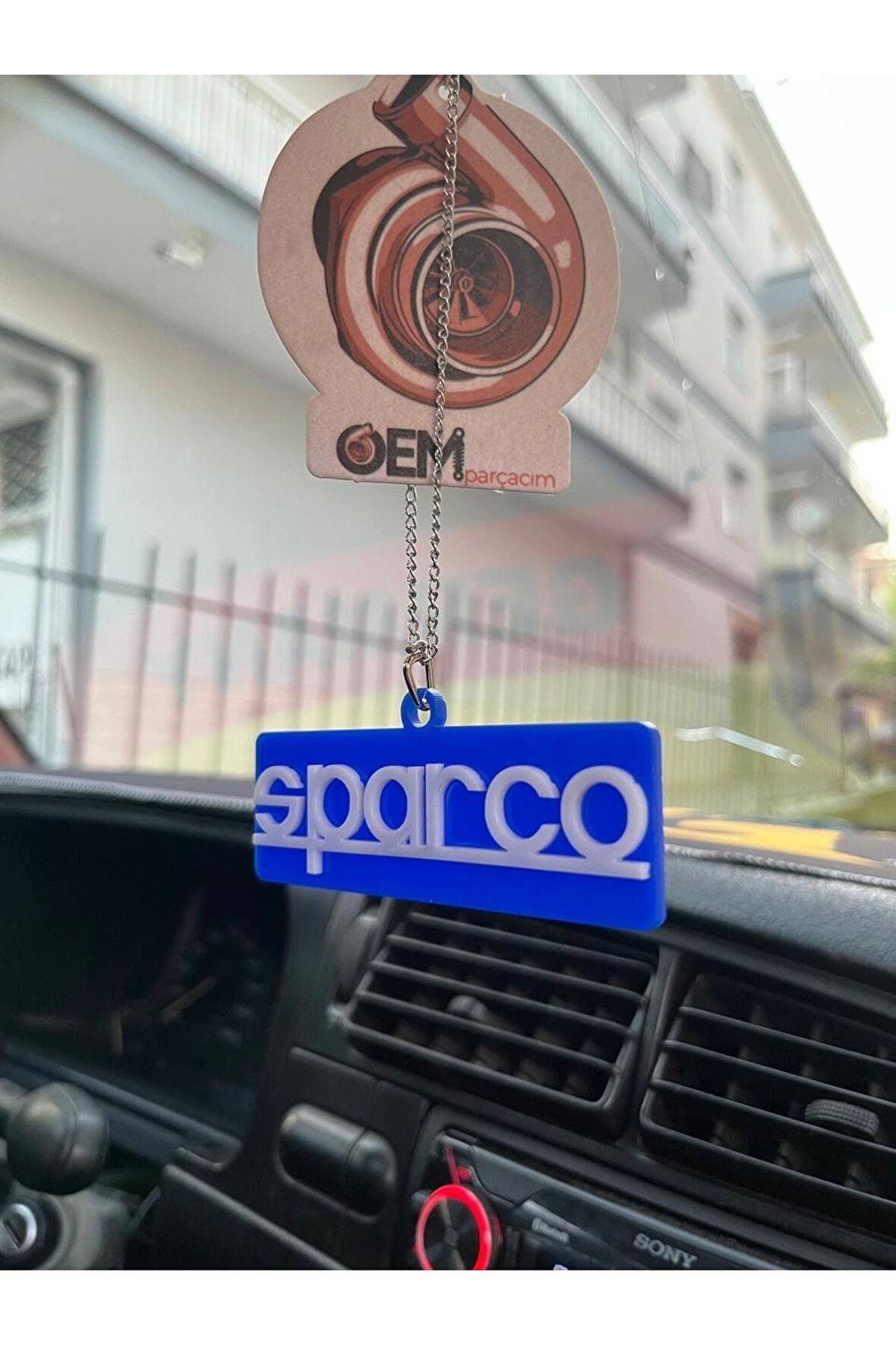 Sparco Dikiz Ayna Süsü - Sparco Pleksi Ayna Süsü - Zincirli Sparco Ayna Süsü Pleksi