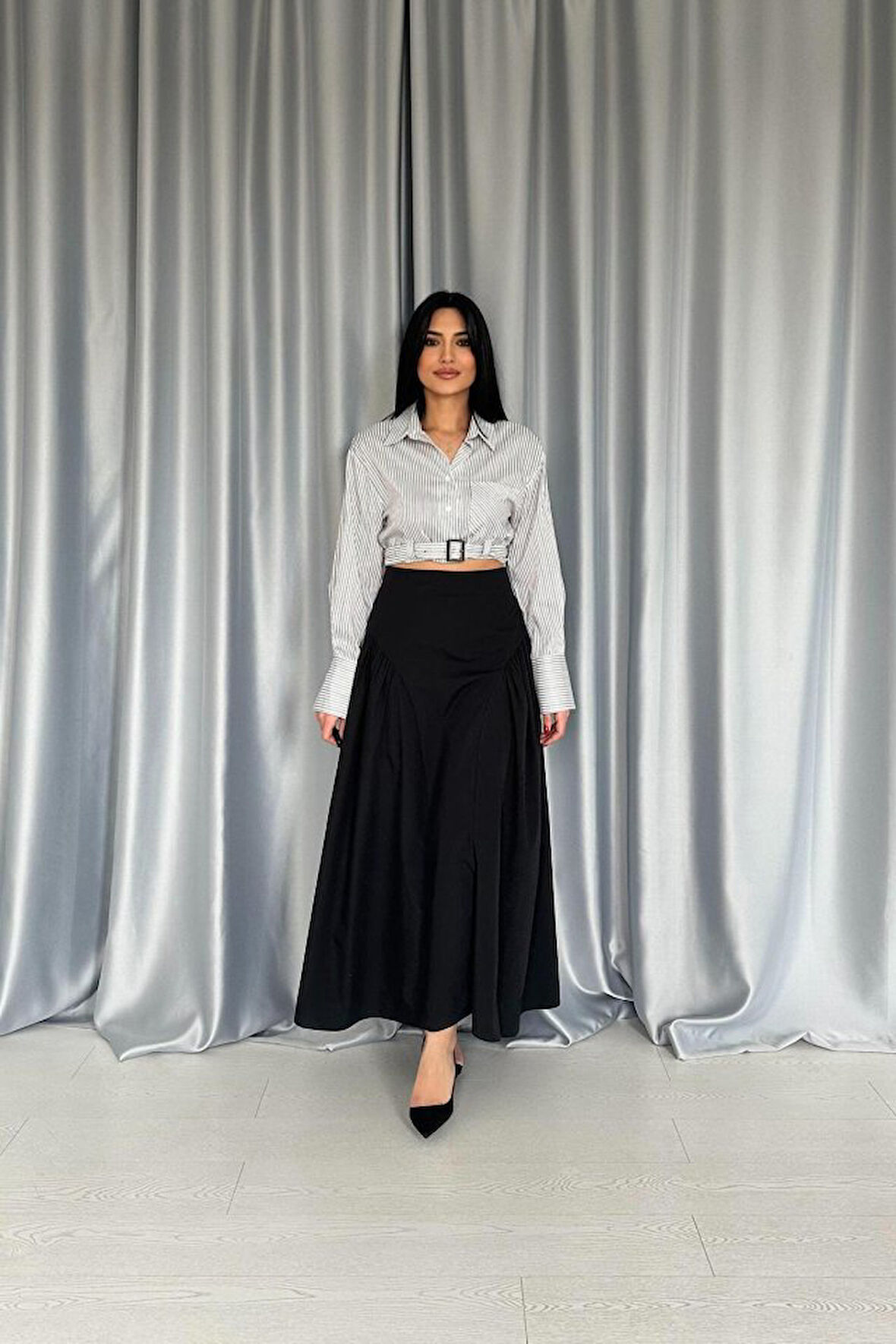 SUPPLİERBY Siyah Yanları Büzgülü Uzun Etek