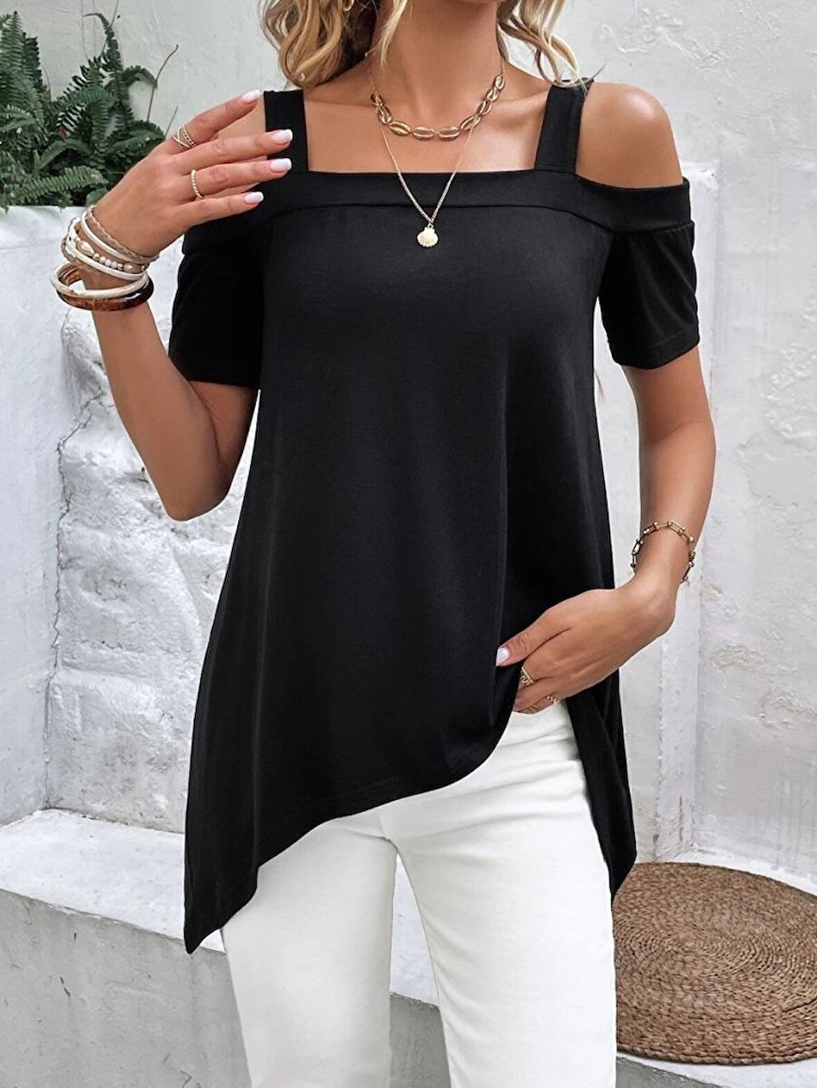 SUPPLİERBY Kadın Kısa Kollu Omuzlardan Açık Askılı Asimetrik Kesim Viskon Bluz