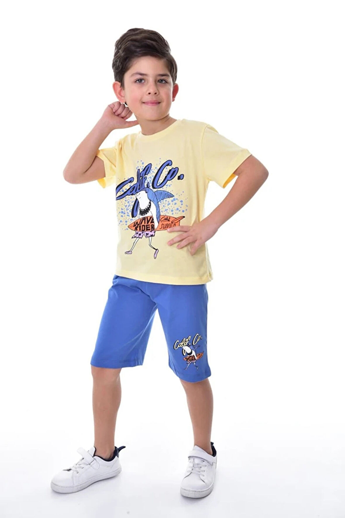 İSOB Sarı Balina Desenli %100 Pamuk Erkek Çocuk Kısa Kollu Şortlu Takım 3-12 Yaş 24403-S