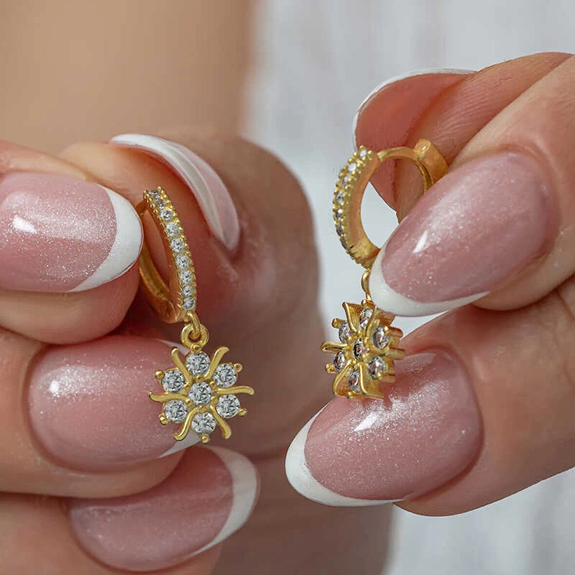 Supertrend Gümüş Gold Sallantılı Güneş Kadın Küpe