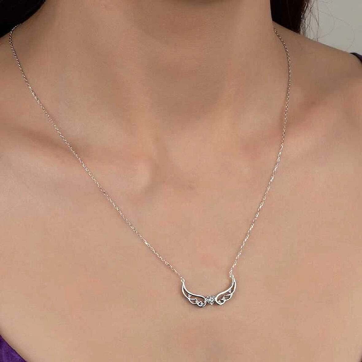 Supertrend ' Taşlı Gümüş Kanat Kadın Kolye