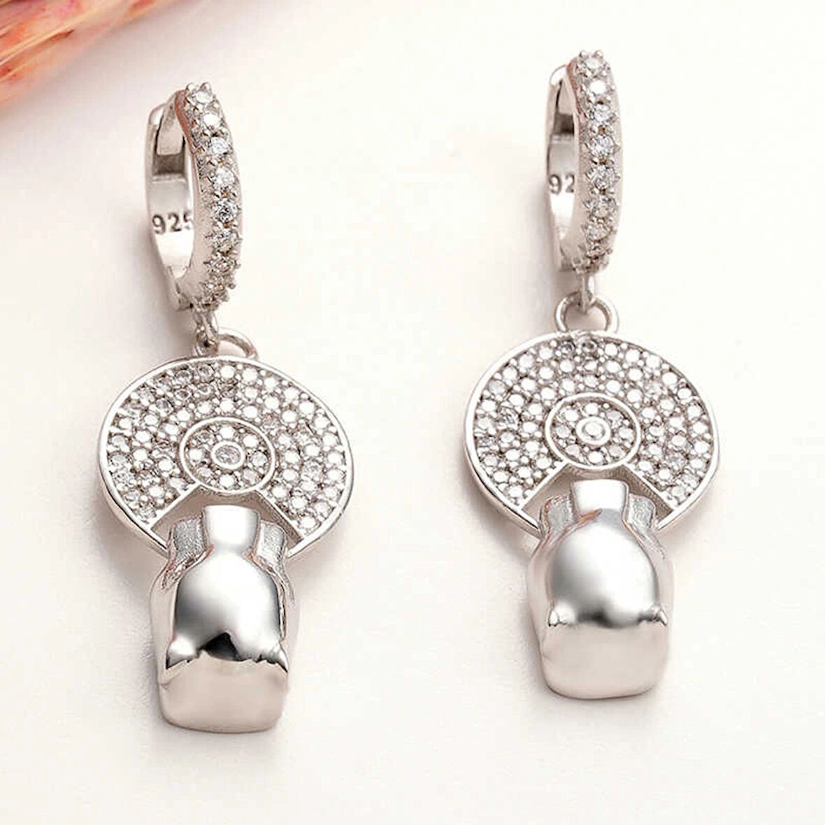 Supertrend ​gümüş Sallantılı Kaplan Figürlü Kadın Küpe