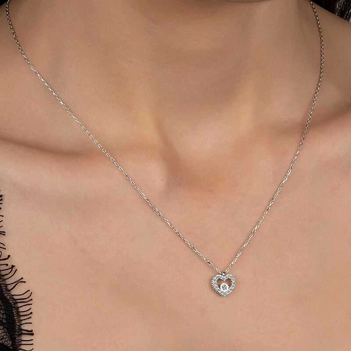 Supertrend ' Taşlı Gümüş Kalp Kadın Kolye