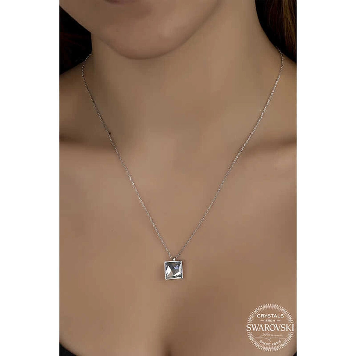 Supertrend ' Crystal Taşlı Kare Gümüş Kadın Kolye