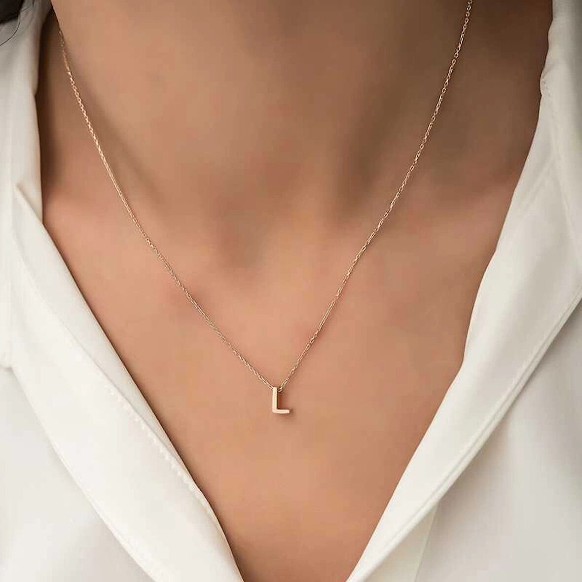 Supertrend Gümüş Rose 3 Boyutlu L Harf Kadın Kolye