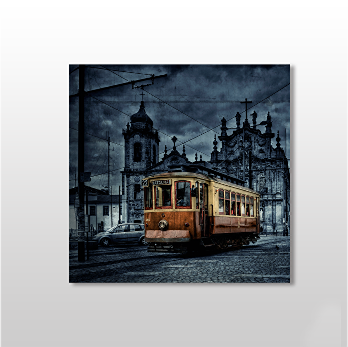 Tramvay İstanbul Gece  Kanvas Tablo