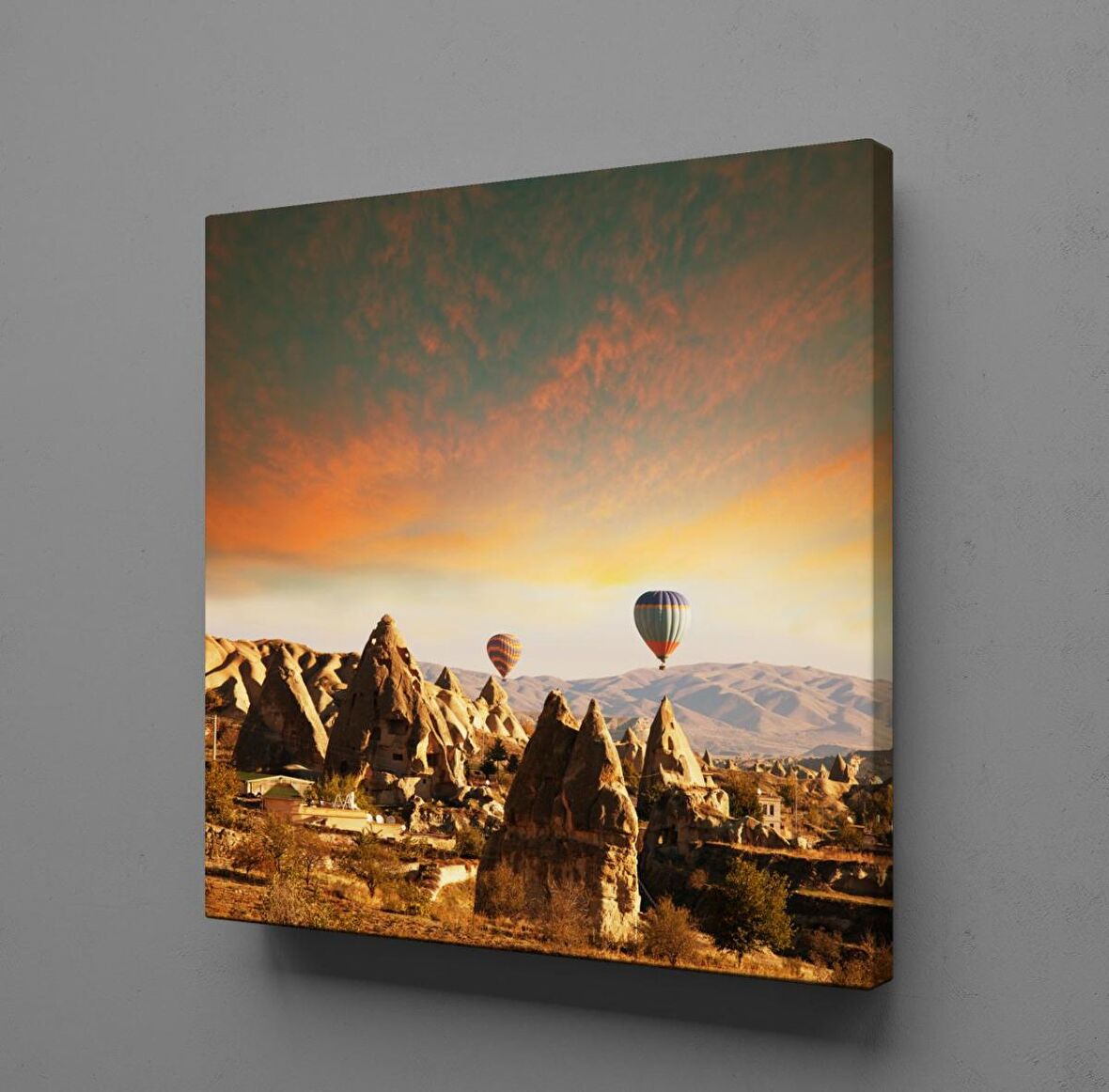 UÇAN BALONLAR TEMALI KANVAS TABLO