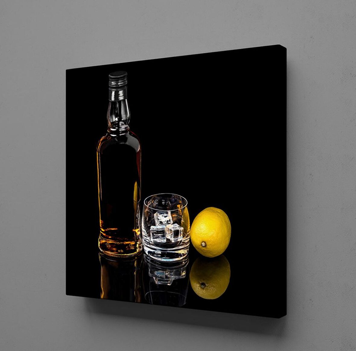 ŞİŞEDEKİ ALKOL KANVAS TABLO