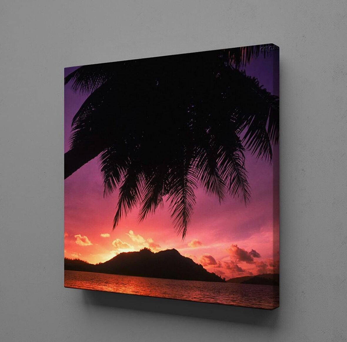 PEMBE YANSIYAN DENİZ