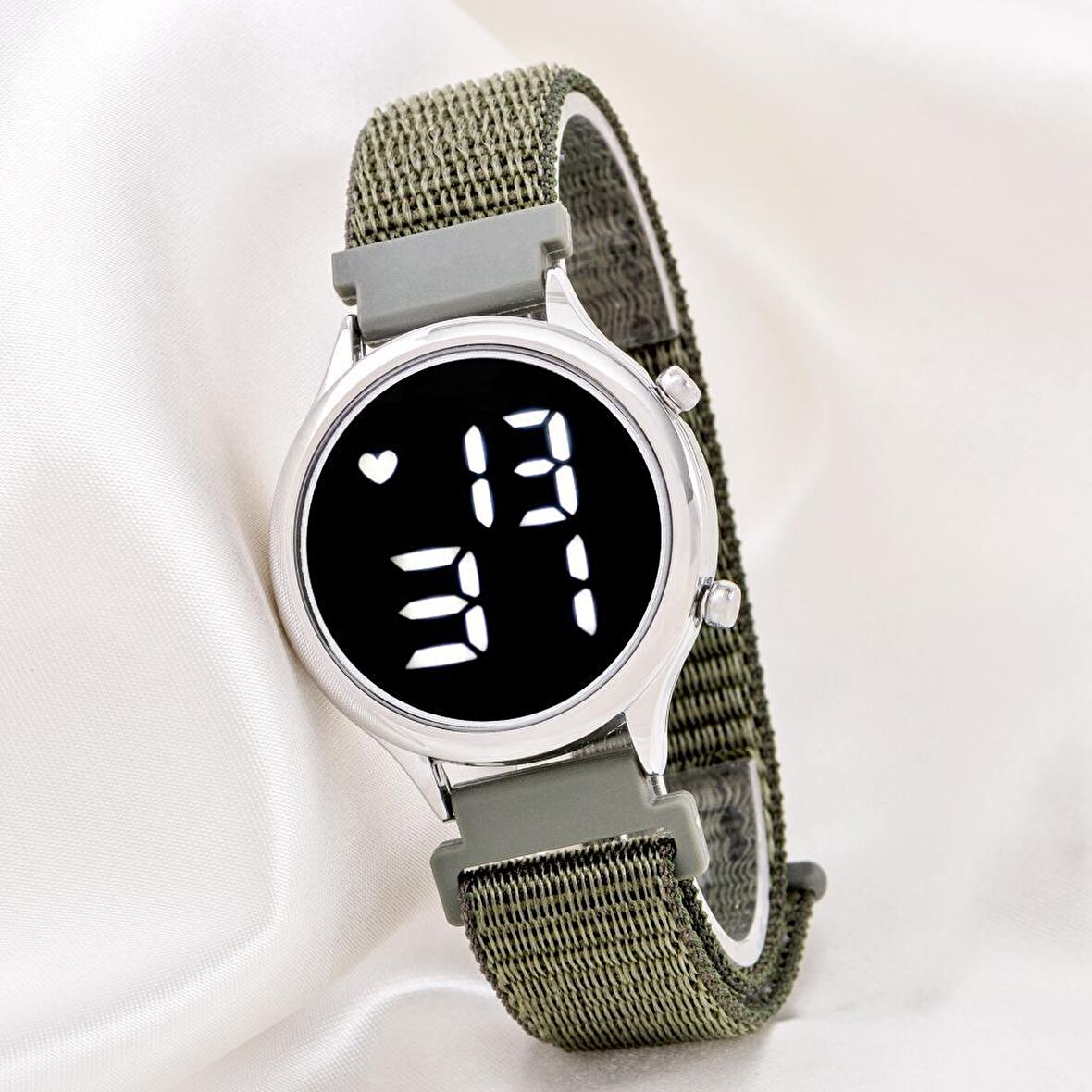 Unisex Tuşlu Led Takvimli Silikon Çocuk Yetişkin Kol Saati Bileklik ST-304183