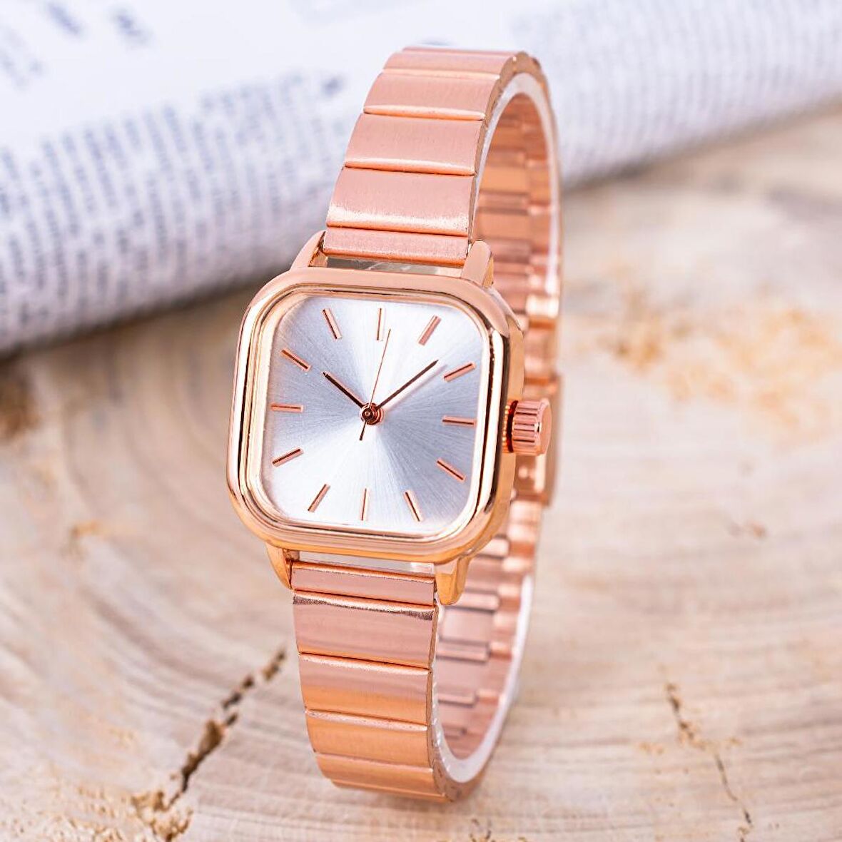 Rose Renk Çelik Zarif Minimal Kadın Kol Saat ST-304263
