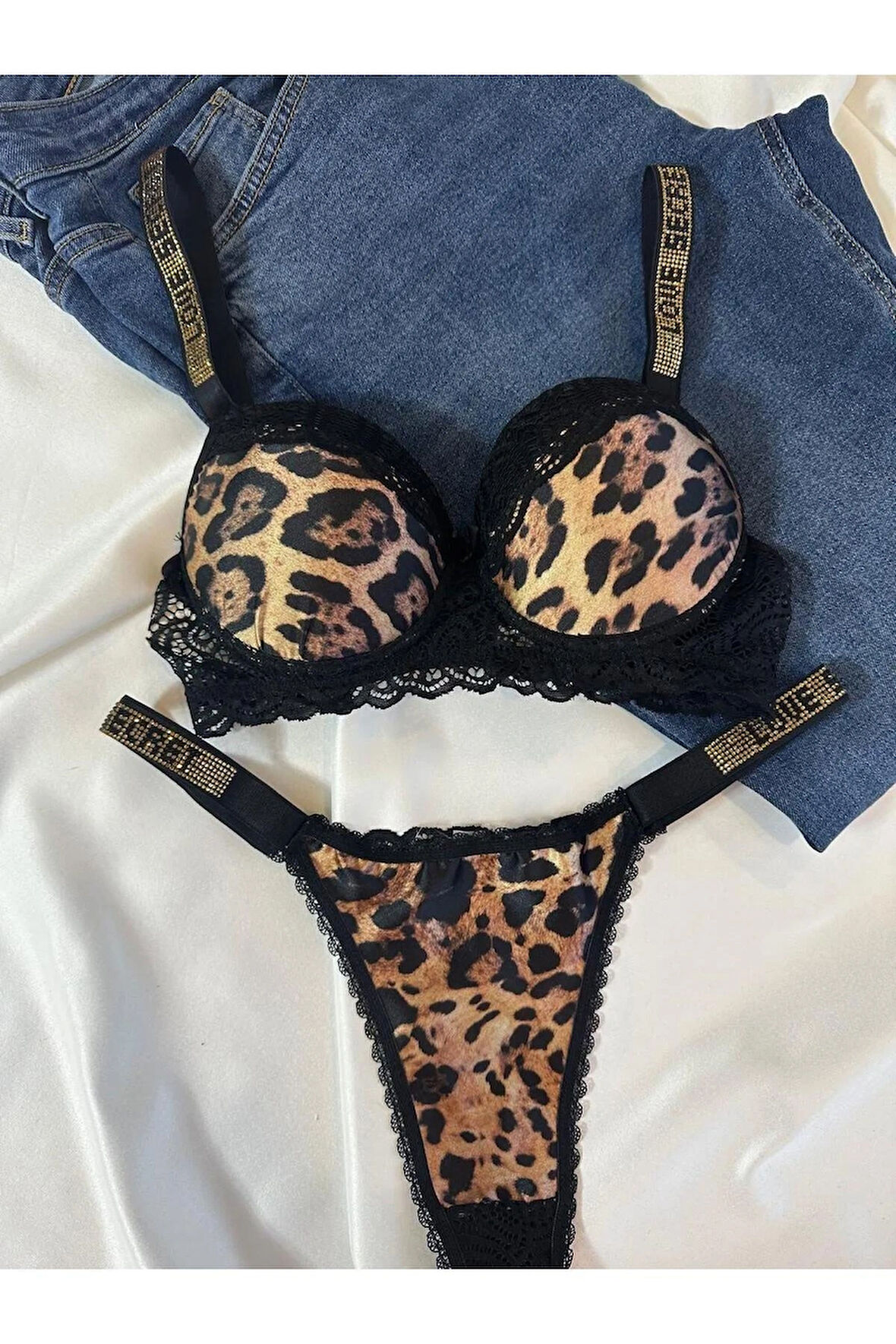 Kadın Leopar Dantelli Taşlı Balenli Destekli Dolgulu Push Up Sütyen Takımı Iç Çamaşırı Takımı