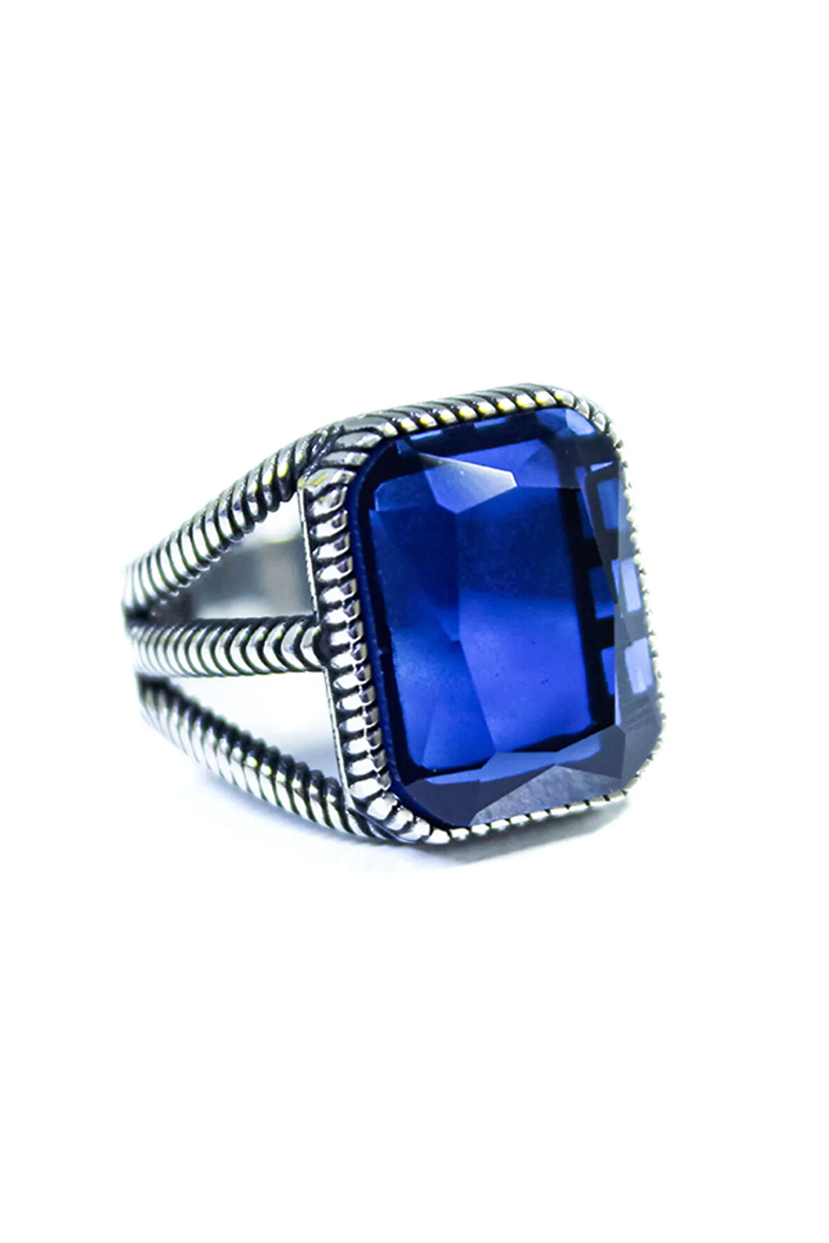 925 Ayar Gümüş Kafes Model Kristal Kesim Lacivert Safir Taşlı Yüzük