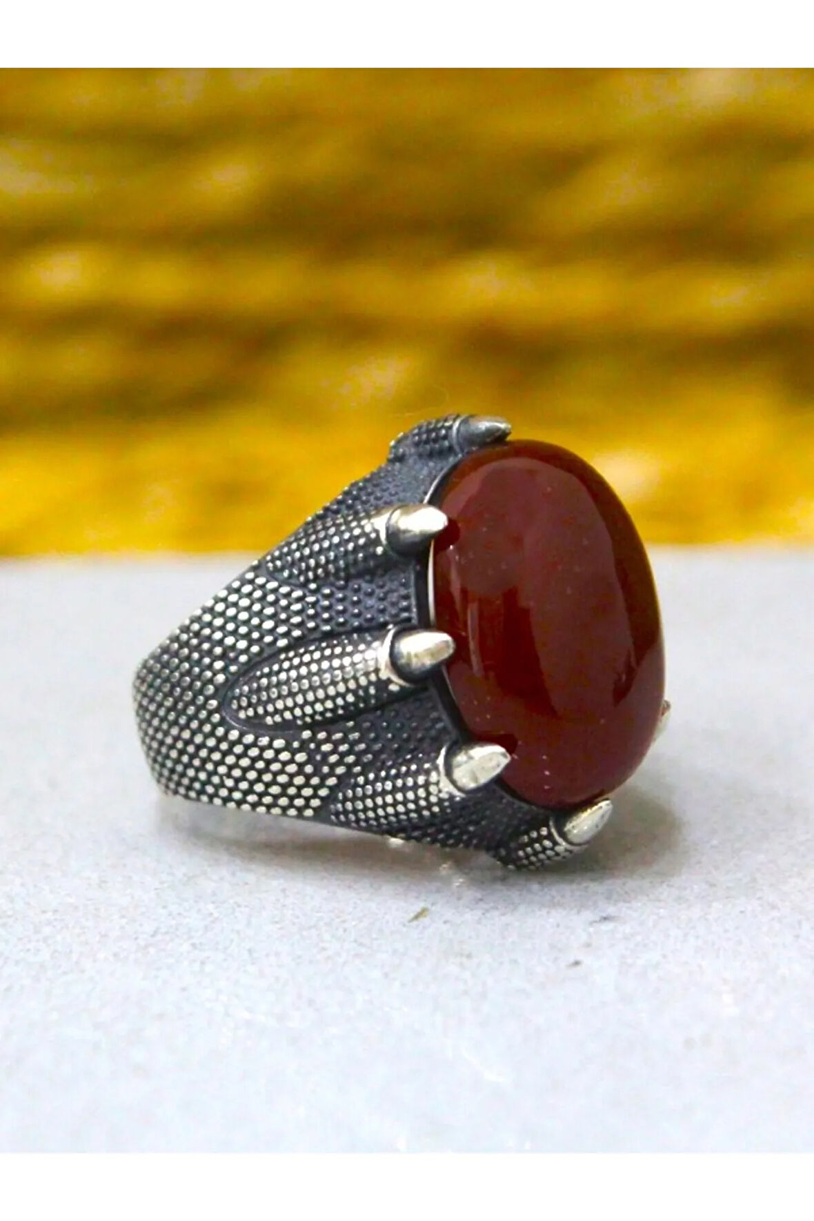 Ayar Gümüş Oval Pençe Model Akik Taşlı Yüzük