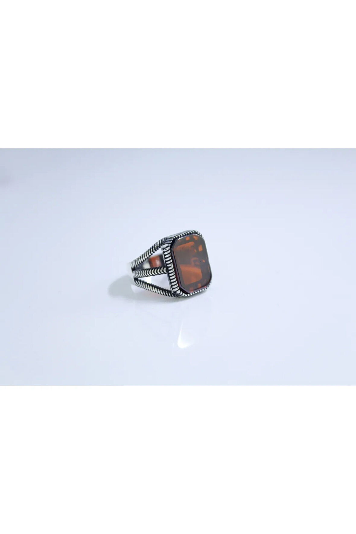 925 Ayar Gümüş Kafes Model Kırmızı Zirkon Taşlı Erkek Yüzük