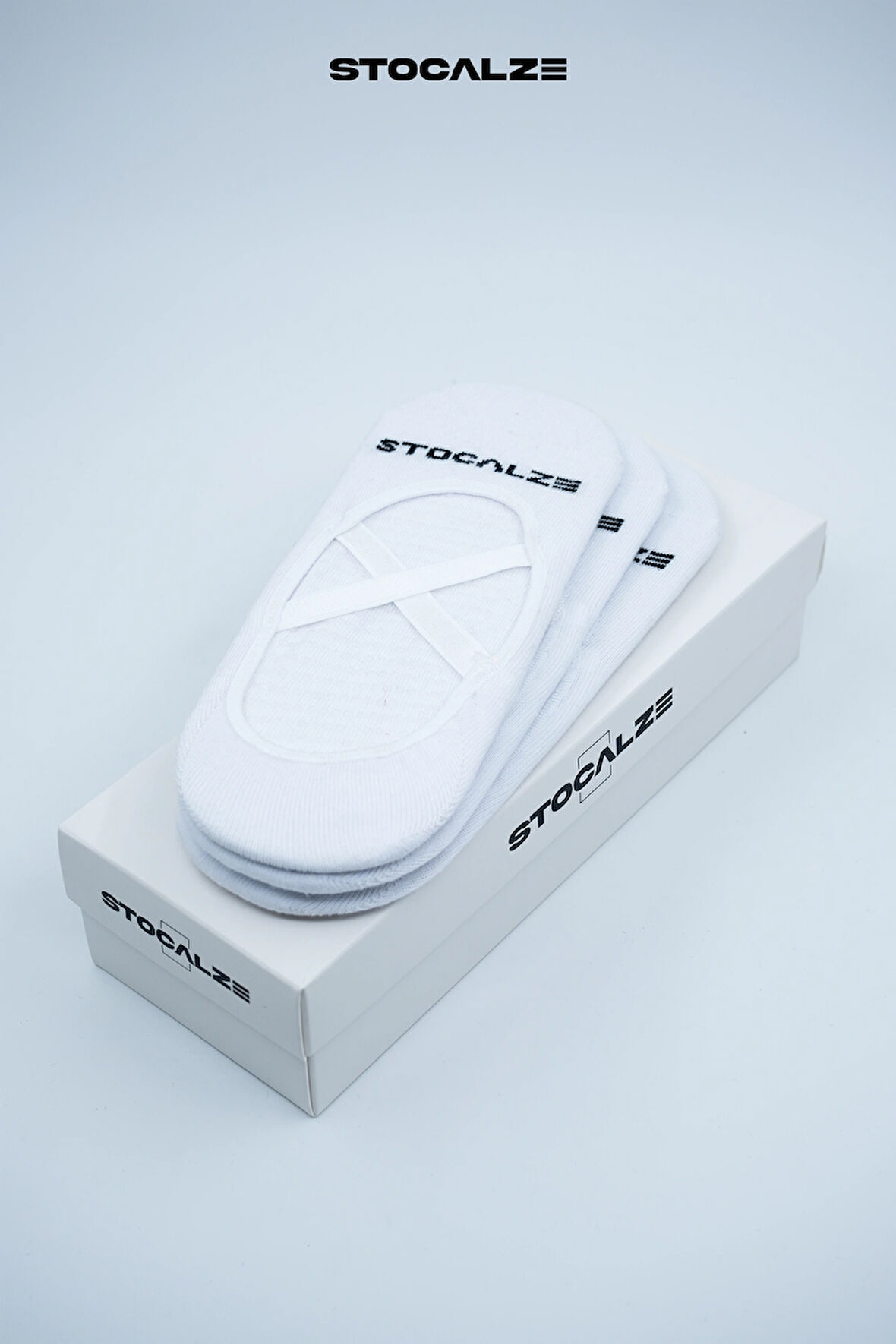 Stocalze Kadın Pilates Çorabı. 3'lü Kutulu Siyah Beyaz Mor Pembe Yeşil Renkli Kadın Yoga Çorabı. Kaydırmaz Silikon Tabanlı  Pilates Çorabı