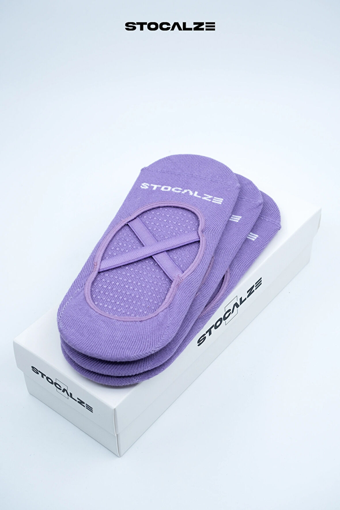 Stocalze Kadın Pilates Çorabı. 3'lü Kutulu Siyah Beyaz Mor Pembe Yeşil Renkli Kadın Yoga Çorabı. Kaydırmaz Silikon Tabanlı  Pilates Çorabı