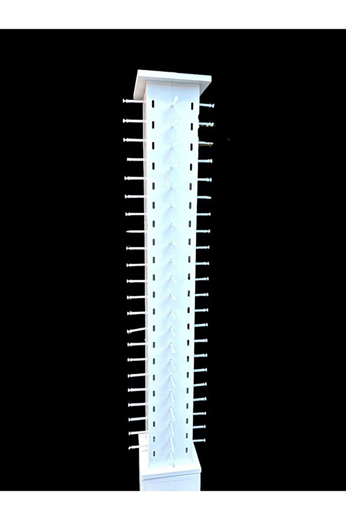 Gözlük Standı 84’lü Metal Kare Dönerli Model