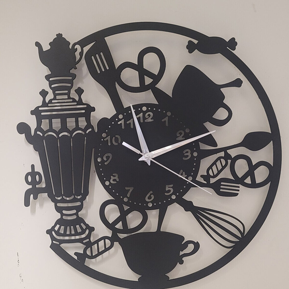 Duvar Saati Caffe Duvar Saati Dekoratif Duvar Saati Lazer Kesim Duvar Saati Çelik Duvar Saati 37cm