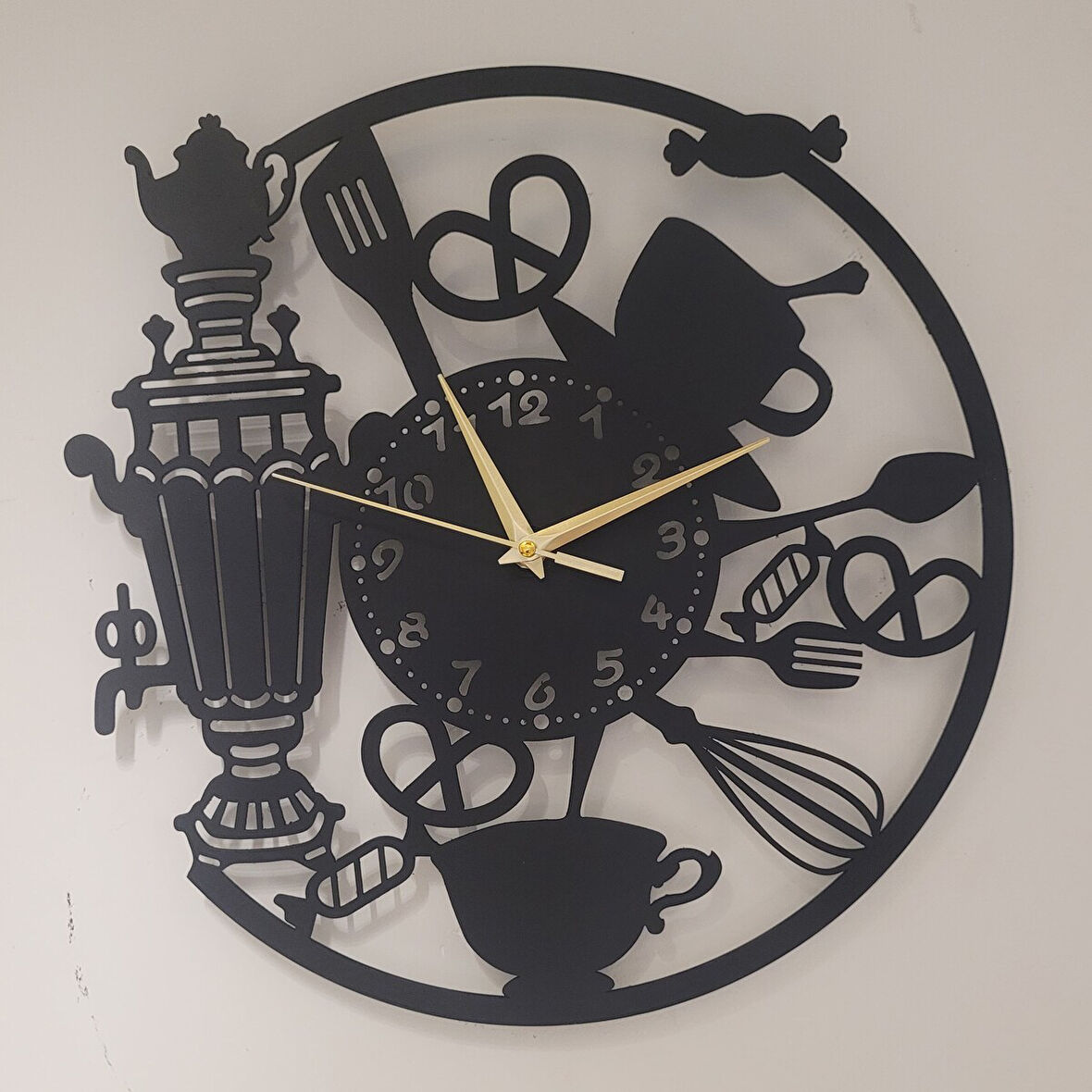 Duvar Saati Caffe Duvar Saati Dekoratif Duvar Saati Lazer Kesim Duvar Saati Çelik Duvar Saati 37cm