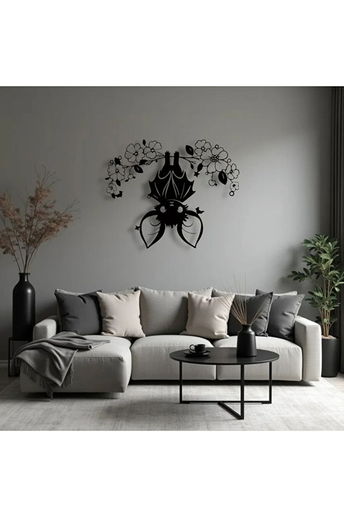 Metal Yarasa Duvar Tablosu – Sevimli Çiçekli Tasarım, Halloween Duvar Dekoru