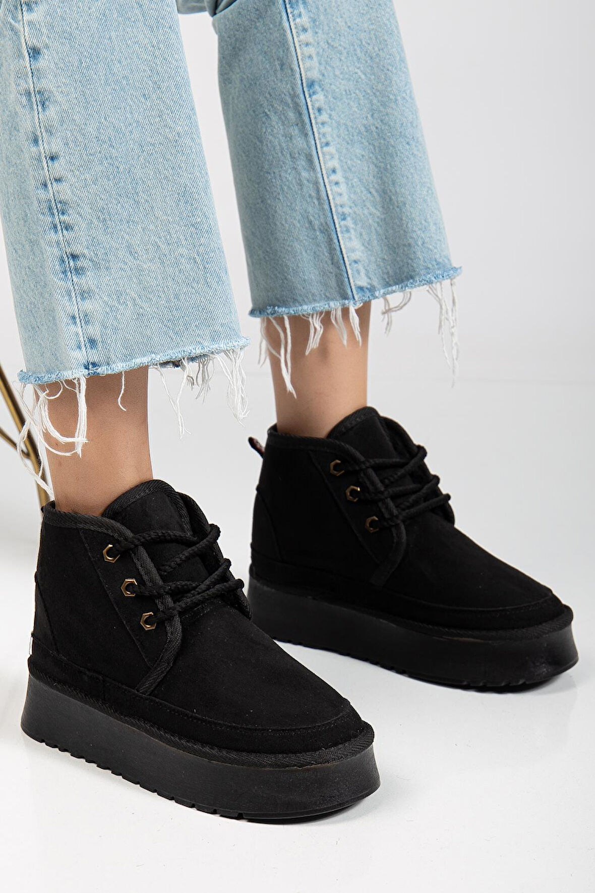 Suins Stein Model İçi Komple Kürklü Bağcıklı Siyah Taba Ten Kadın Bot