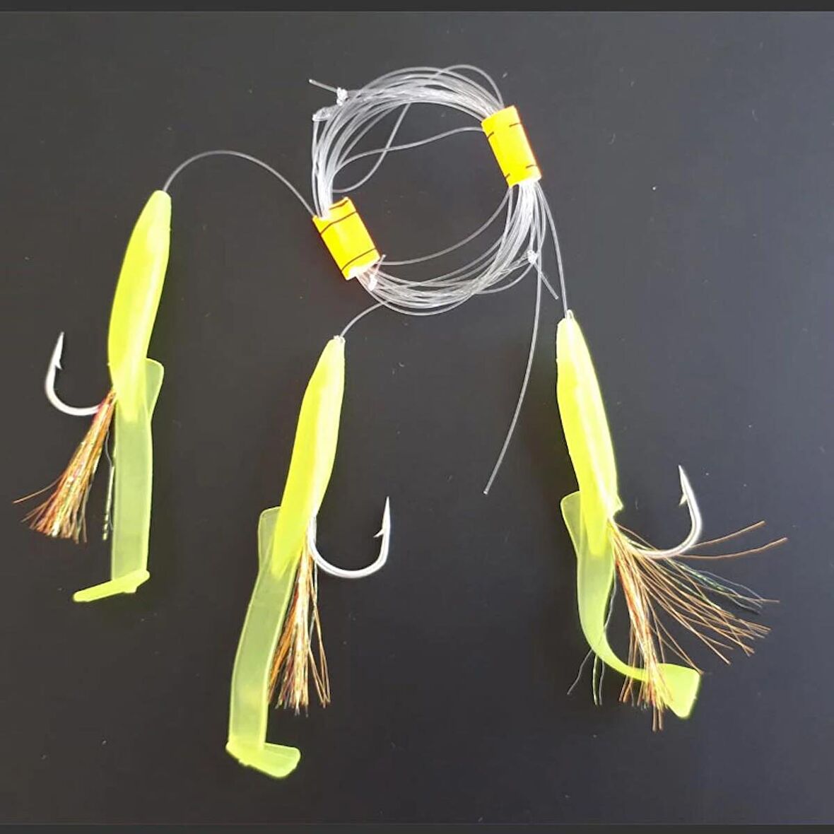 ALDOS Silikon At Çek Takımı, V8 Silikon Balıklı Çapari 6,5 cm Limon