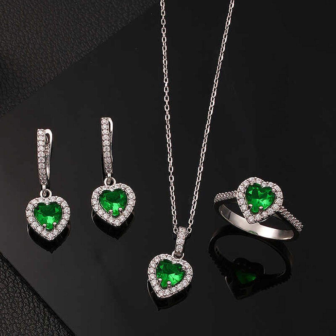 STİLLOVE Gümüş Yeşil Taşlı Kalpli Kadın Set