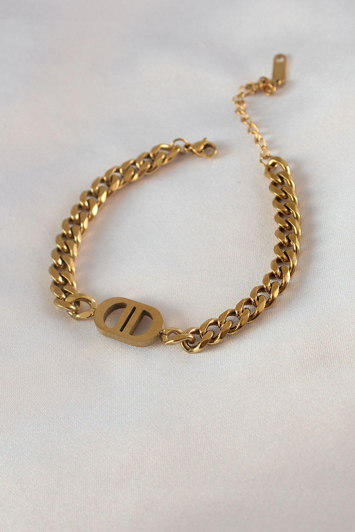 STİLLOVE 316L Çelik Gold Renk Zincir Model Kadın Bileklik