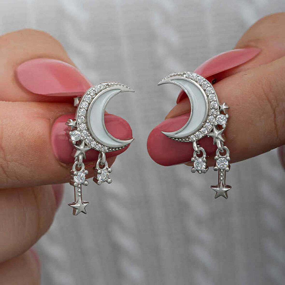 STİLLOVE Gümüş Sallantılı Ay Yıldız Kadın Küpe