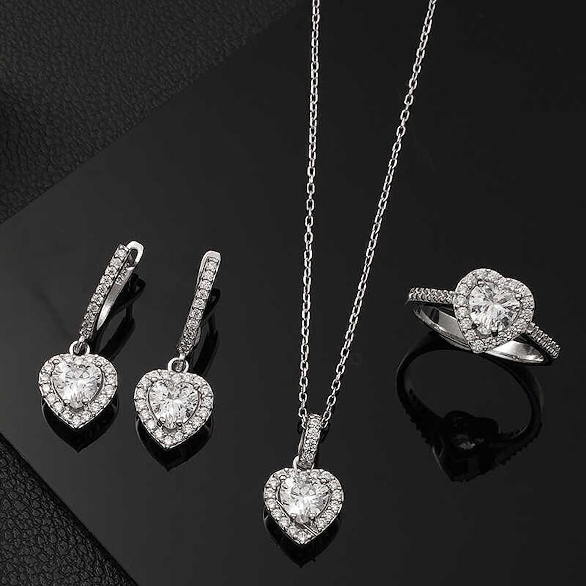 STİLLOVE Gümüş Beyaz Taşlı Kalpli Kadın Set