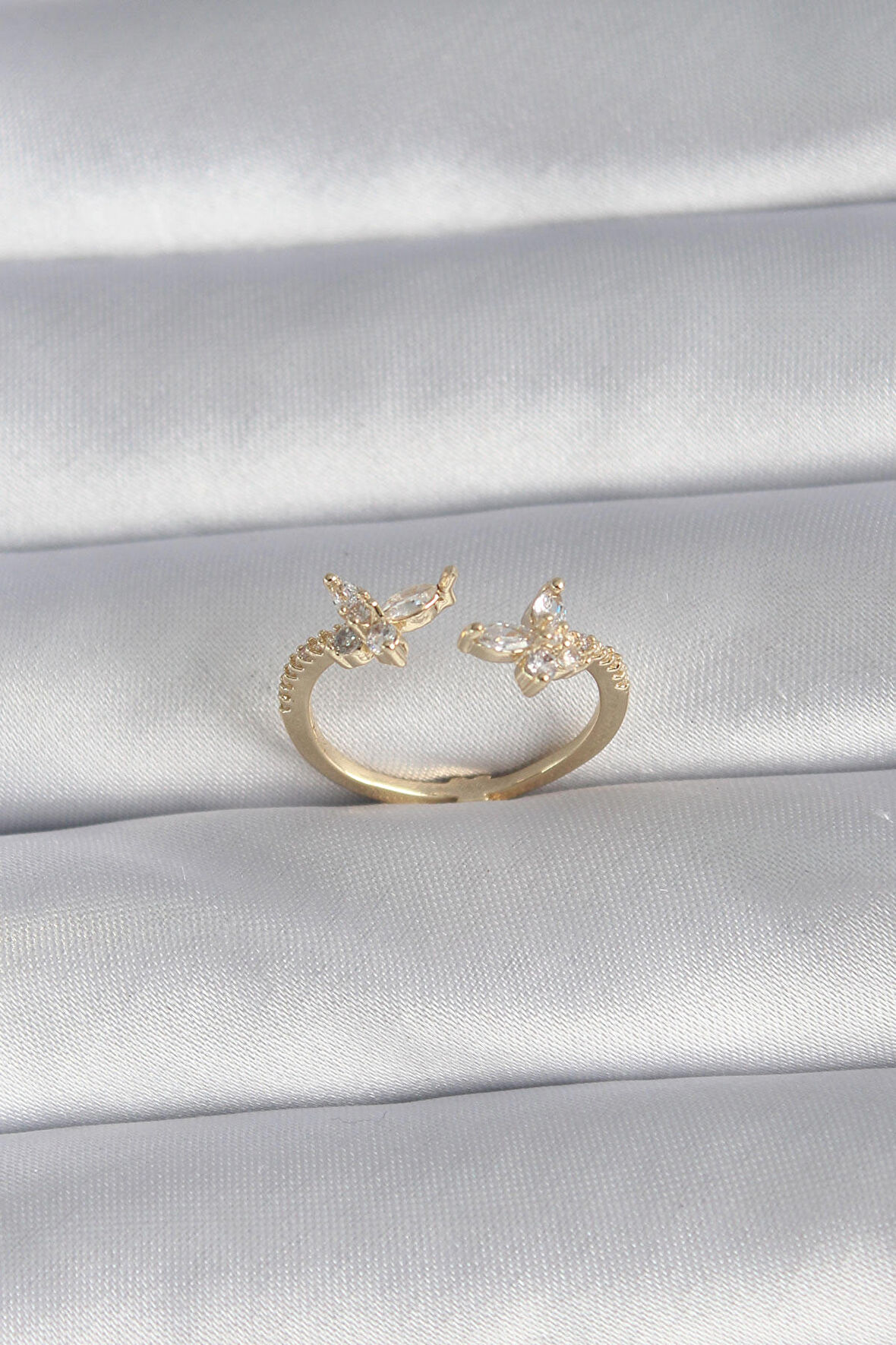 STİLLOVE Pirinç Gold Renk Zirkon Taşlı Kelebek Model Kadın Yüzük