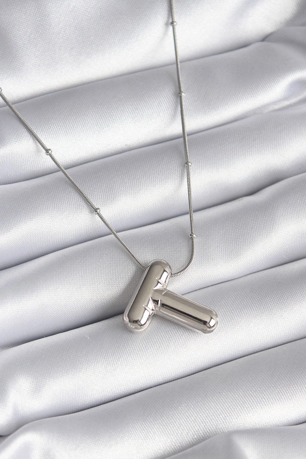 STİLLOVE 316L Çelik Gümüş Renk Bubble "T" Harf Model Kadın Kolye