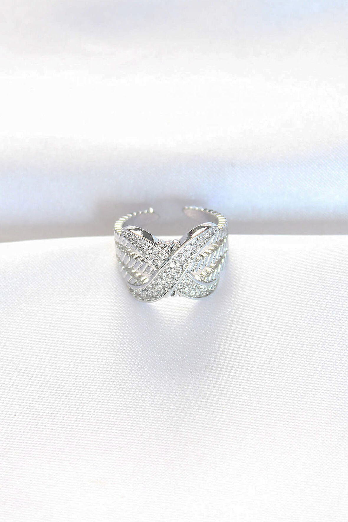 STİLLOVE Kalın Zirkon Taşlı Silver Renk Ayarlanabilir X Tasarım Yüzük