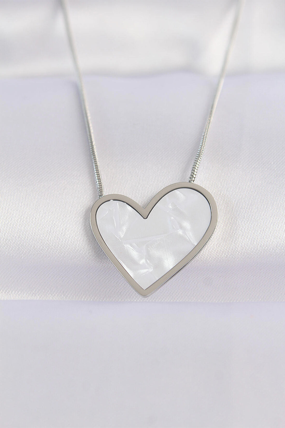 STİLLOVE 316L Çelik Zincir Gümüş Renk Mermer Desenli Kalp Kolye