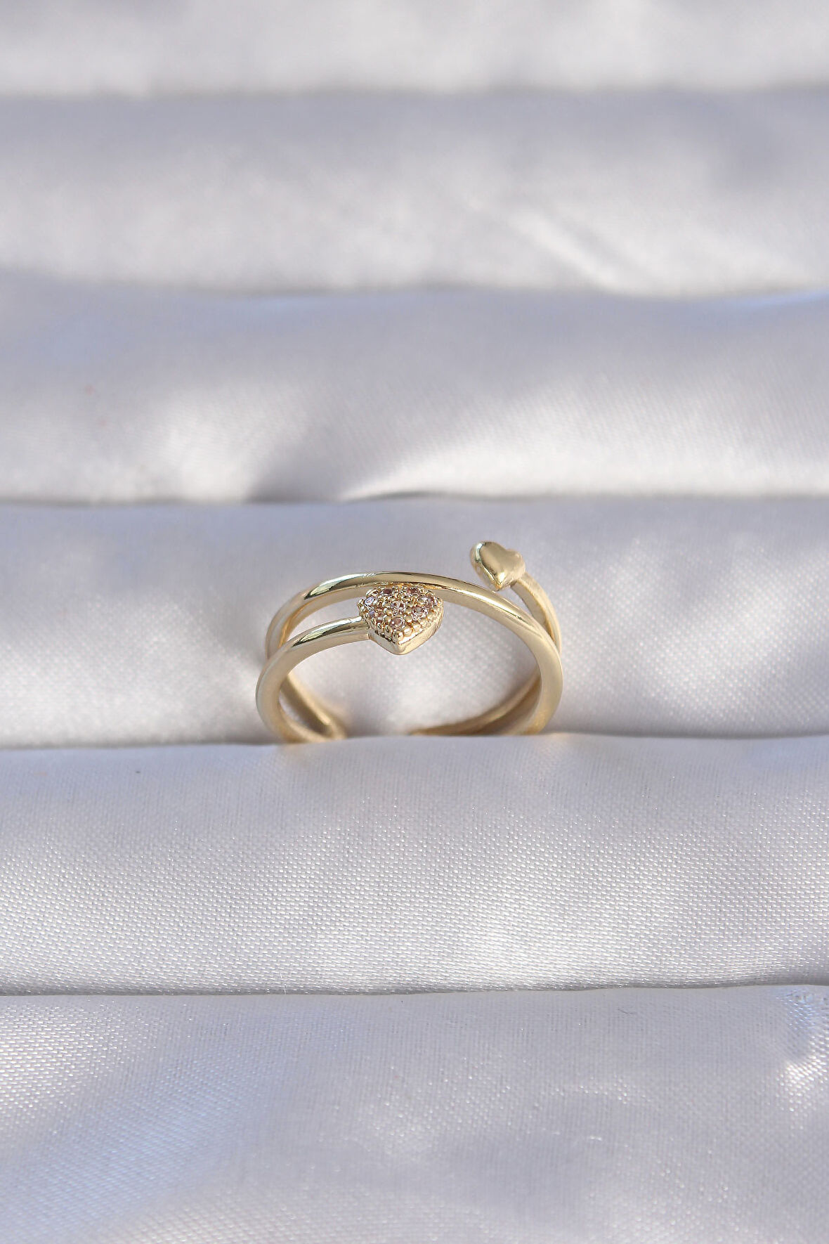 STİLLOVE Pirinç Gold Renk Zirkon Taşlı Kalpli Model Ayarlanabilir Yüzük